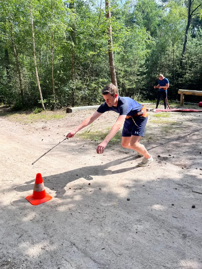 Bungee run als teamactiviteit / teamuitje / bedrijfsuitje bij Outdoors Holten