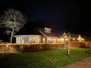 Kerstborrel met overnachting kan uitstekend bij Outdoors: alles op 1 locatie in Overijssel - Salland- Twente