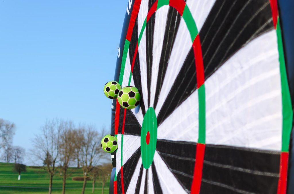 Voetbal dart spel