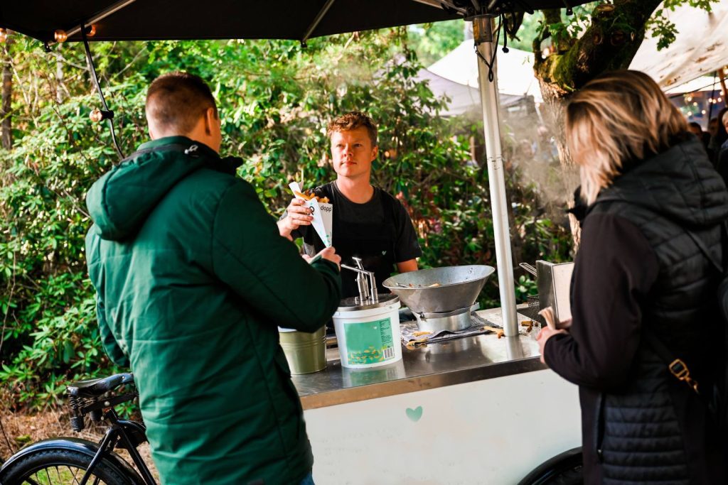 Bedrijfsuitje voor grote groep organiseren bij Outdoors Holten in Overijssel