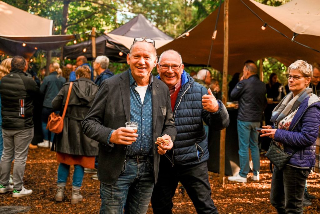 Bedrijfsuitje voor grote groep organiseren bij Outdoors Holten in Overijssel