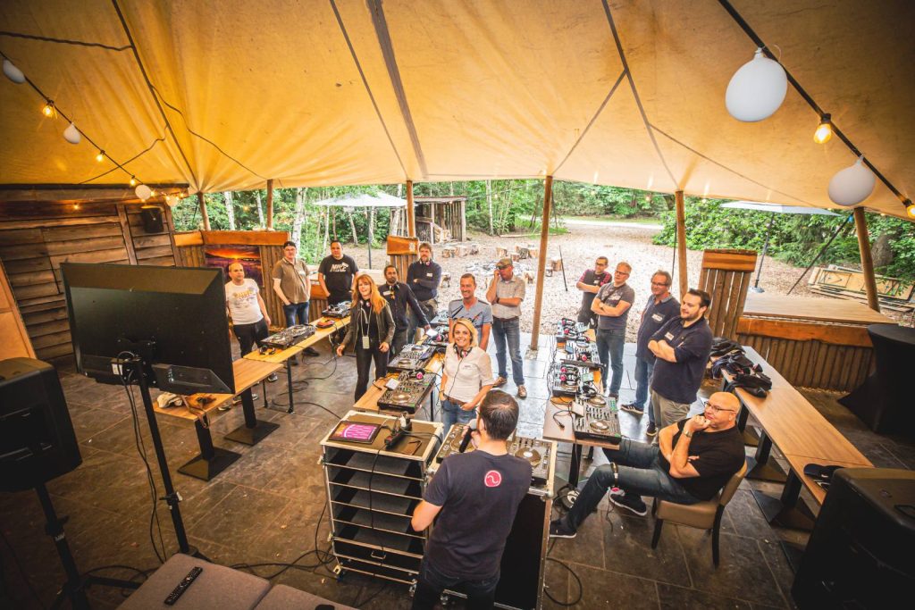 Bedrijfsfestival bij Outdoors Holten ter ere van 25 jarig jubileumfeest
