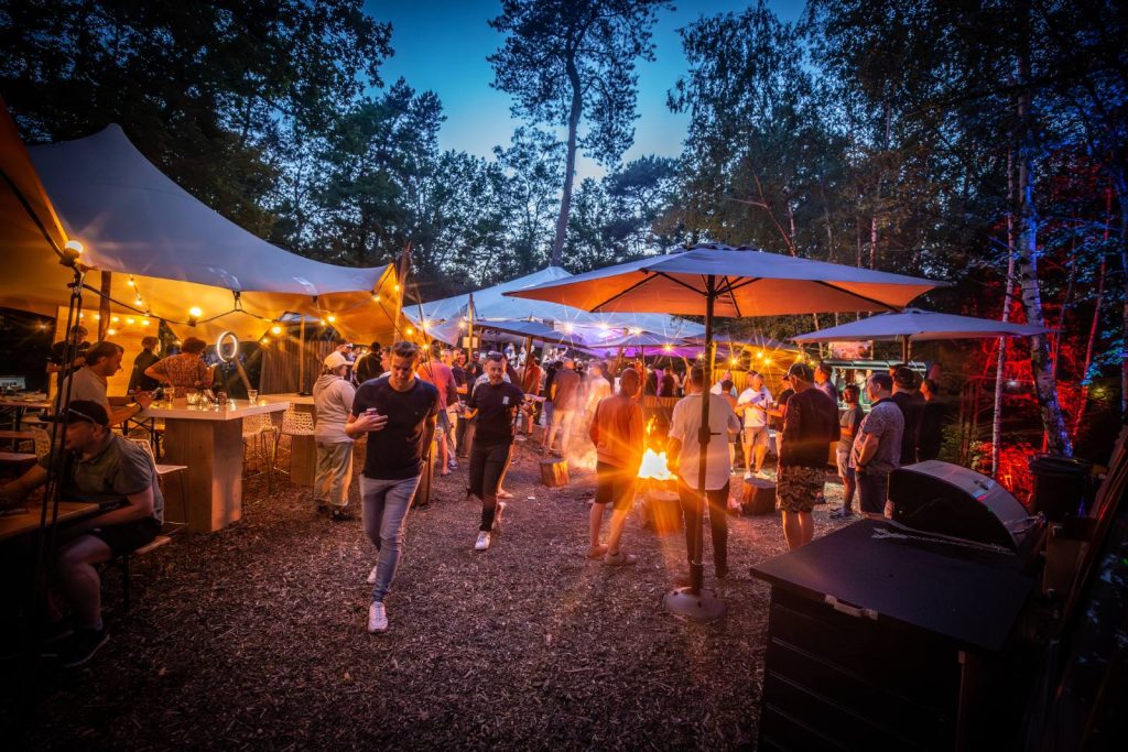 Bedrijfsfestival bij Outdoors Holten ter ere van 25 jarig jubileumfeest