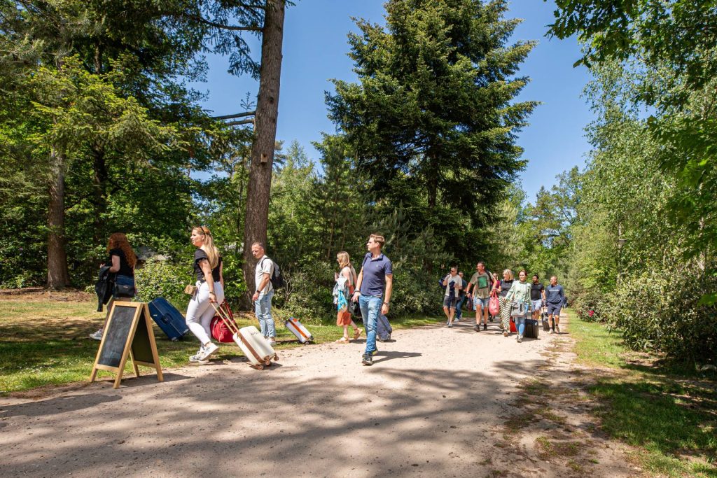 Bedrijfsfestival bij Outdoors Holten ter ere van 25 jarig jubileumfeest